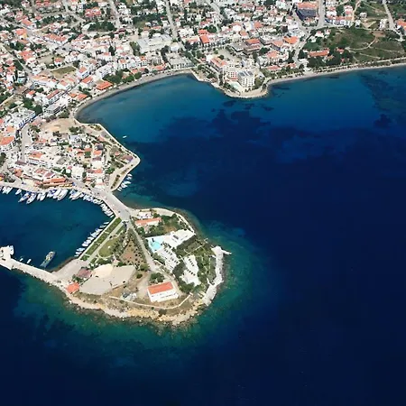 Hotel Zephyros City *